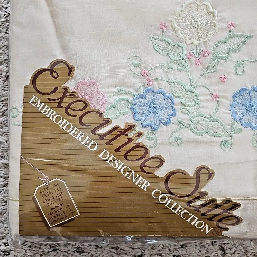 Vintage Executive Suite Embroidered Floral Cream Full Sheet Set NEW NOS Cottage